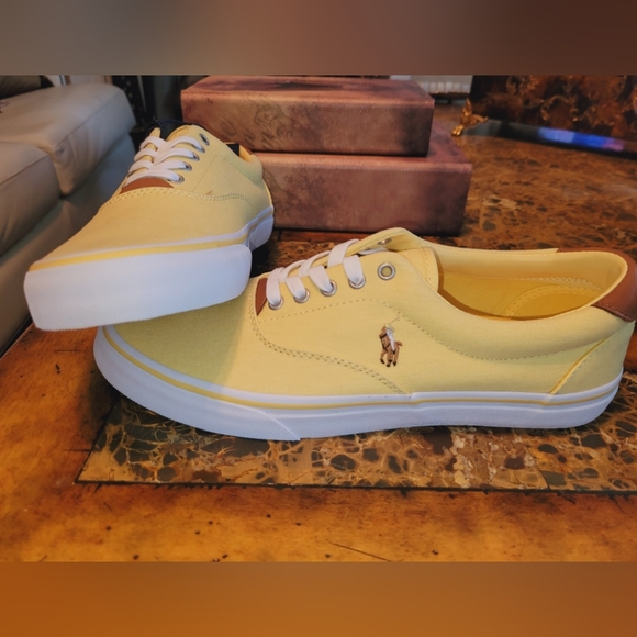 Polo Ralph Lauren size 10 shoes NWB - Picture 3 of 10